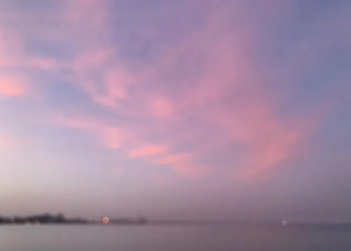 Apartment Large 2bd Near The Larnaka